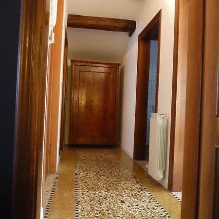 Lägenhet Casa Corte Delle Ancore *